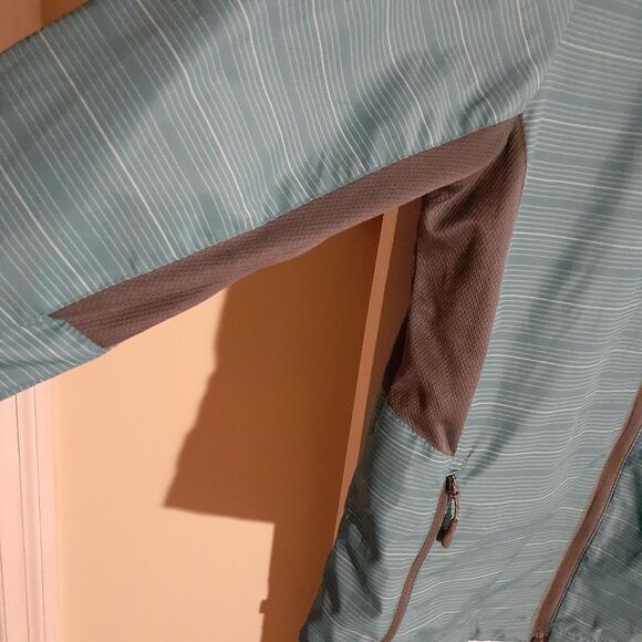 New Balance jacket turquoise blue windbreaker athleisure athletic track m 8 10 - Picture 5 of 10